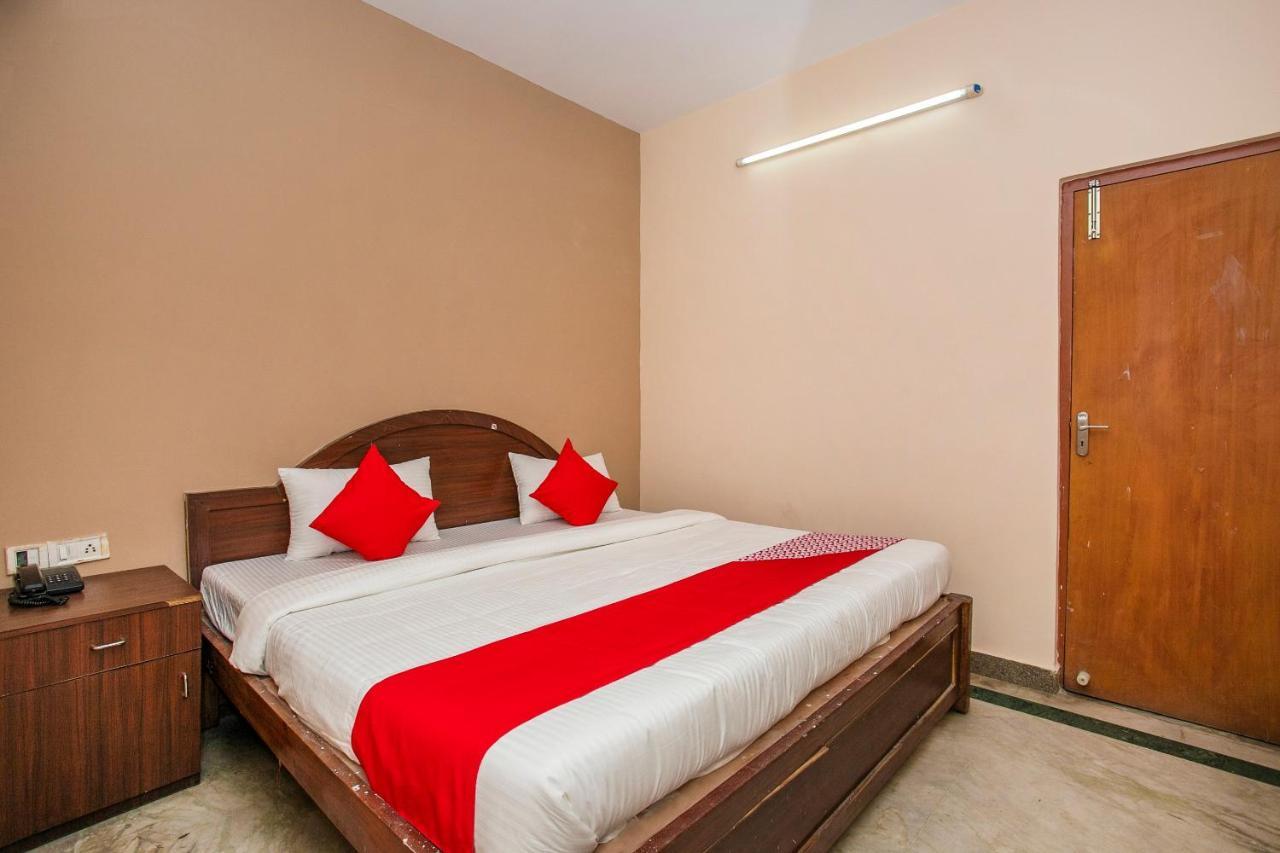 Hotel O Royal Residency Near Hare Krishna Hill Bangalore Ngoại thất bức ảnh